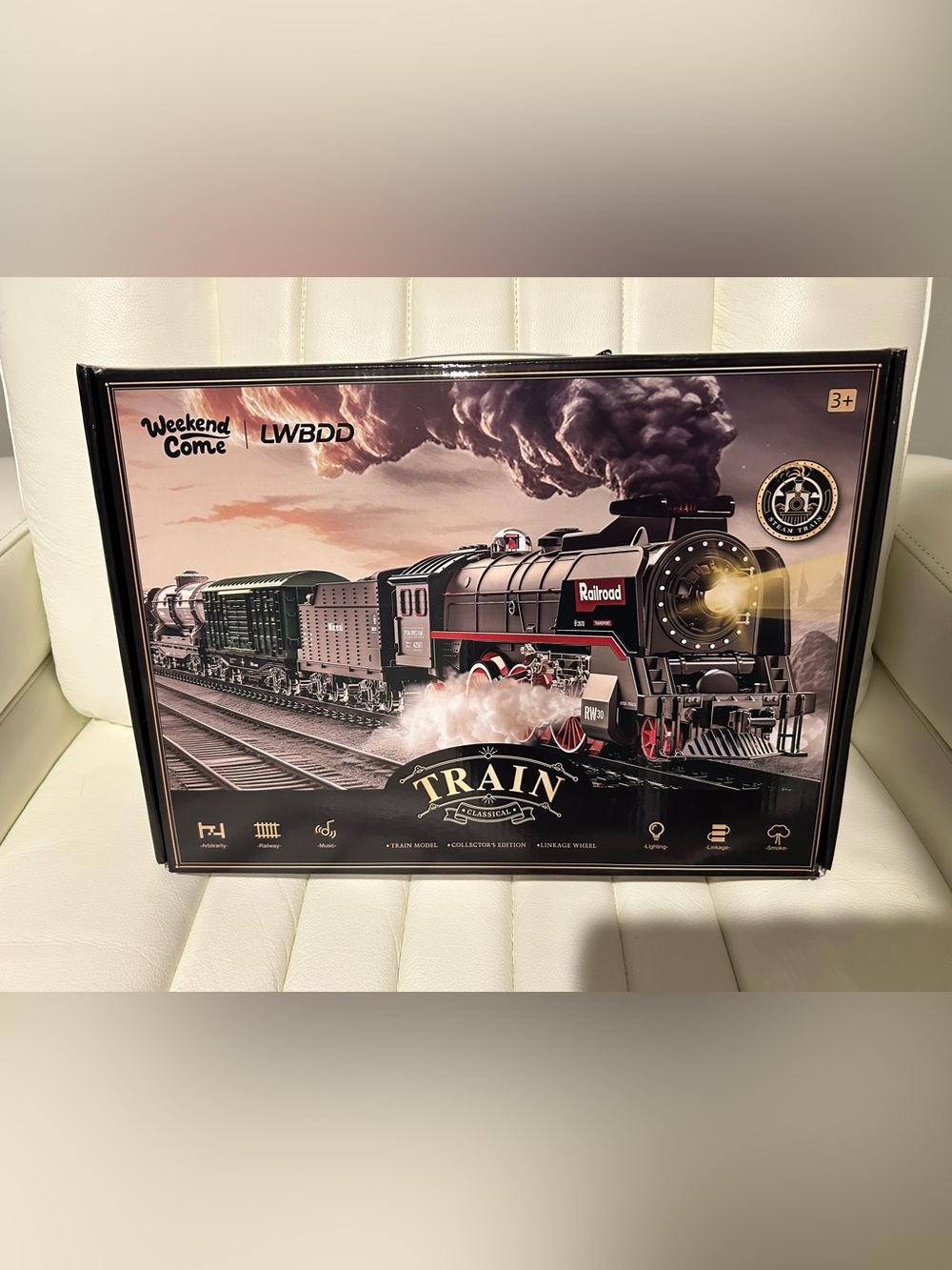 Remote Control Big Scale Steam Train Set with Sound & Lights